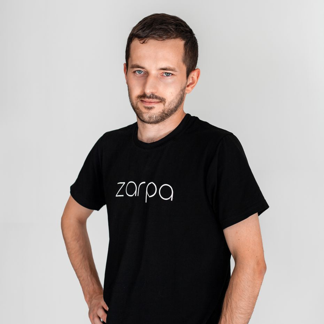 Назар  Макович - Фізичний терапевт у Zarpa